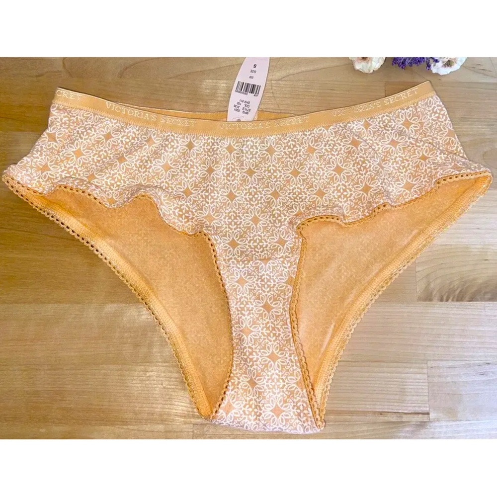 Vintage Victoria’s Secret Hiphugger Panty